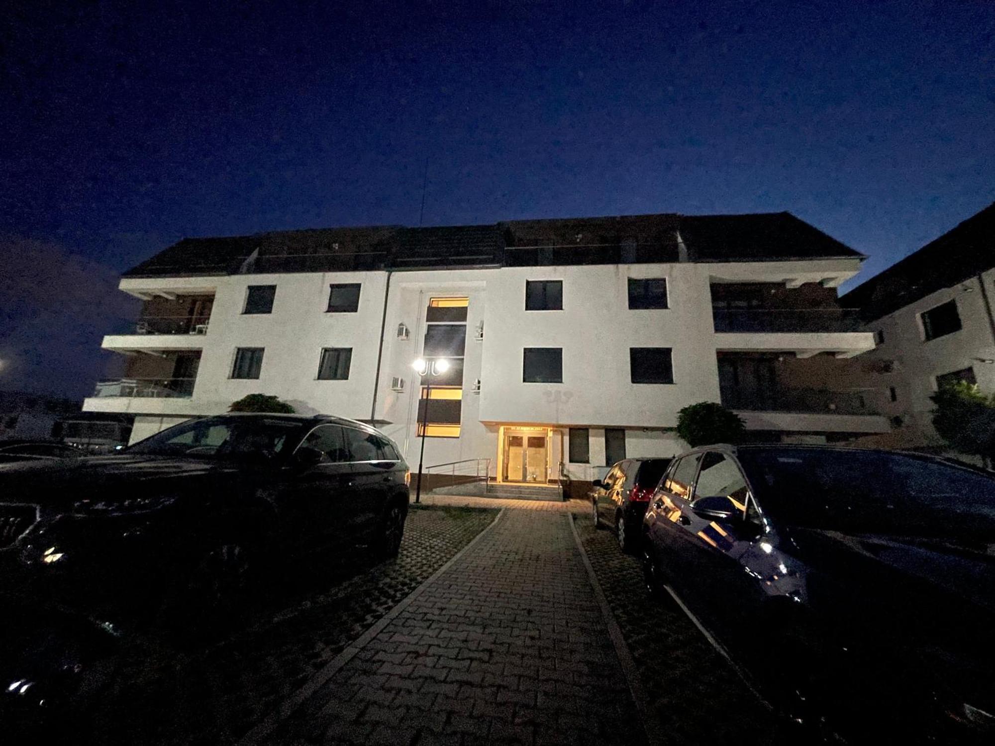 Apartmán Air Otopeni Exteriér fotografie